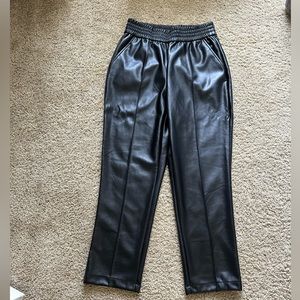 Maison d’ Ameli women leather pants gor ladies.